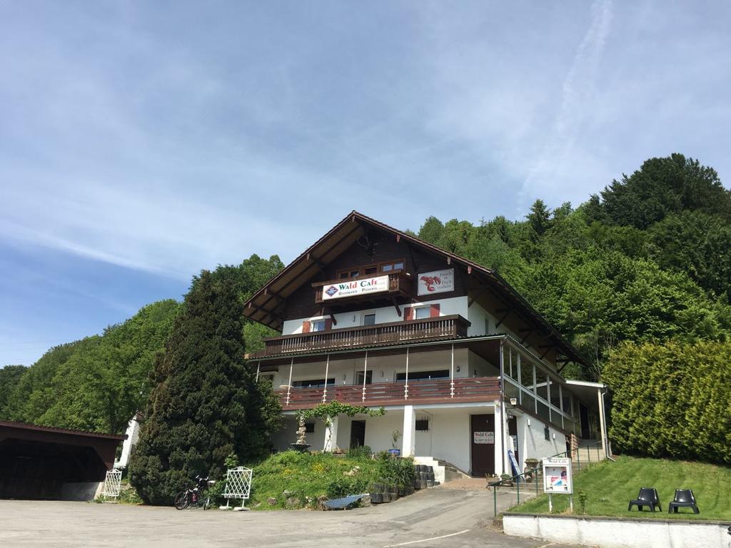 Wald Cafe Hotell Simbach am Inn Eksteriør bilde